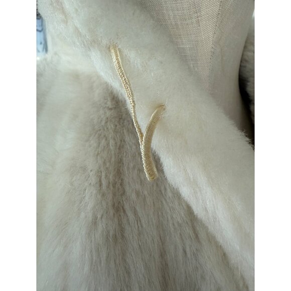 Vintage 70's Candice Originals Faux Fur Gray/White Coat - Picture 8 of 16